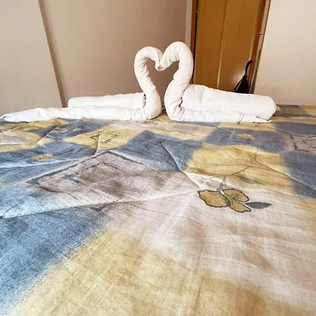 Luminous T2 A La Playa Bydivas! Pool, & Parking Apartman