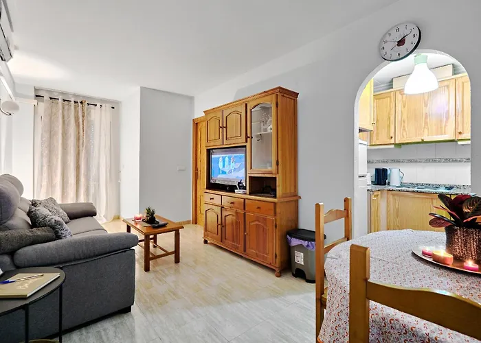 Appartement Luminous T2 A La Playa Bydivas! Pool, & Parking Torrevieja