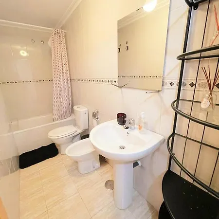 Luminous T2 A La Playa Bydivas! Pool, & Parking Apartamento *