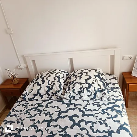 Luminous T2 A La Playa Bydivas! Pool, & Parking Apartment *