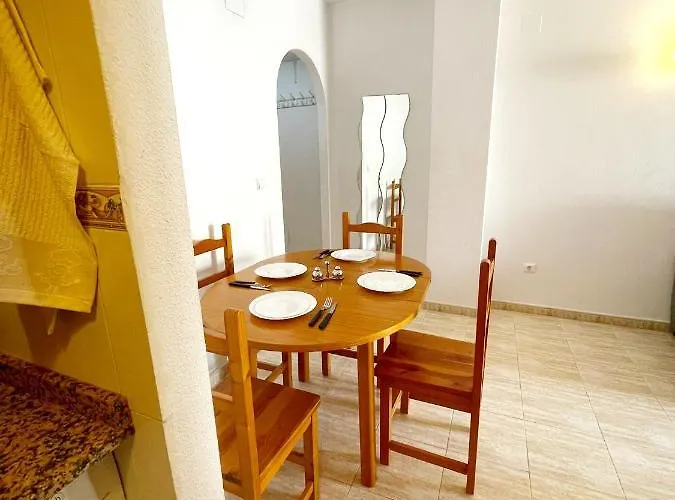 Appartement Luminous T2 A La Playa Bydivas! Pool, & Parking Torrevieja