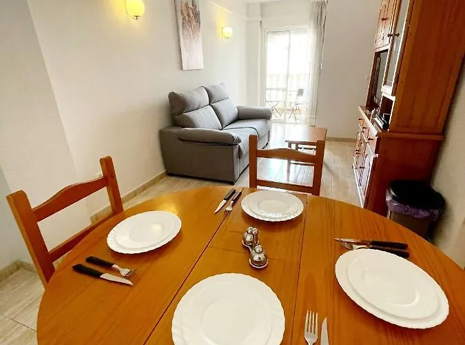 Luminous T2 A La Playa Bydivas! Pool, & Parking Appartement *